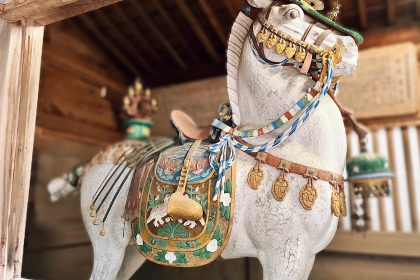 白山比咩神社の馬